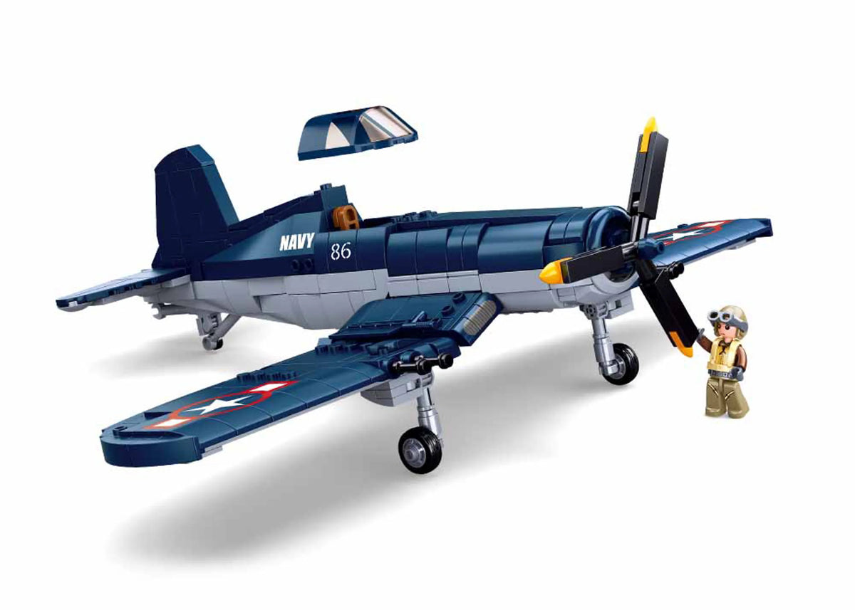 WWII F4U Corsair Fighter Plane Brick Kit (550 pcs)