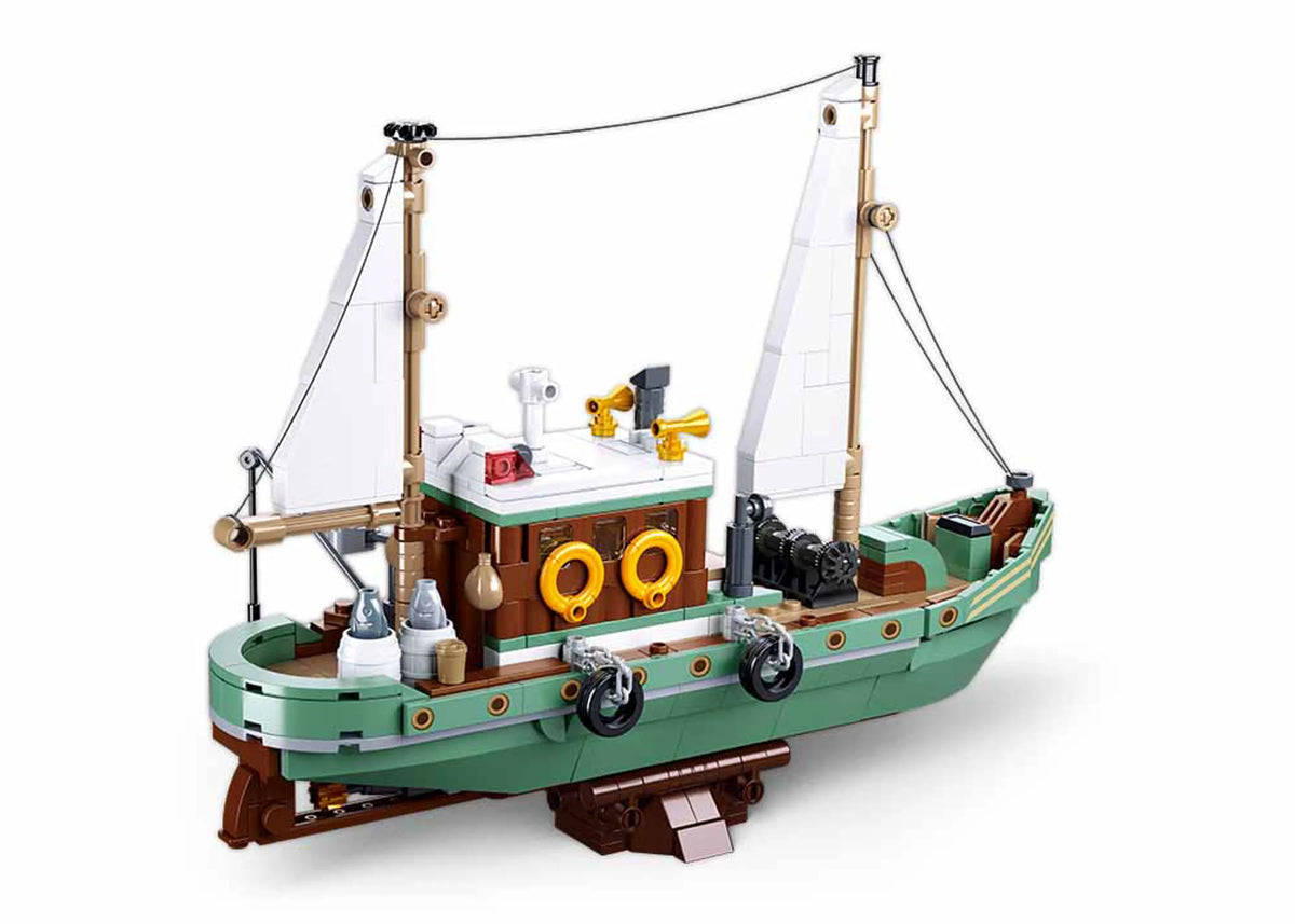 Fishing Sail Boat Building Brick Kit (610 pcs)