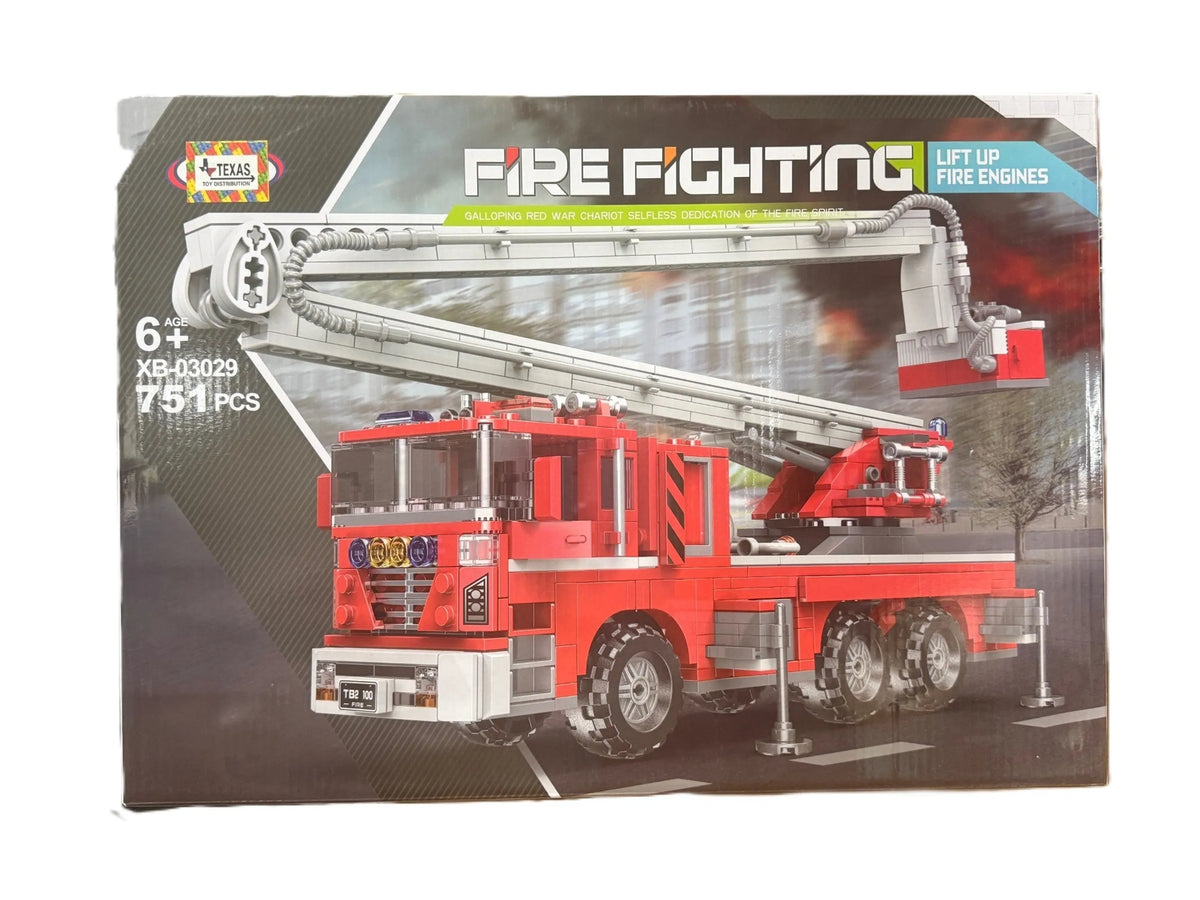 Fire Truck with Lift Building Brick Set (751 pcs) - view 2
